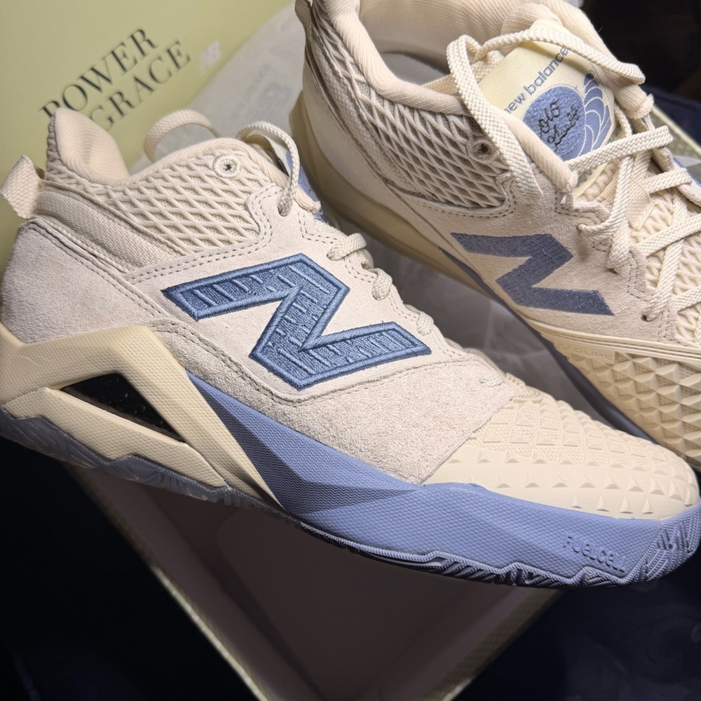 New in box Coco Gauff CG2 New Balance women’s sneakers sport shoe